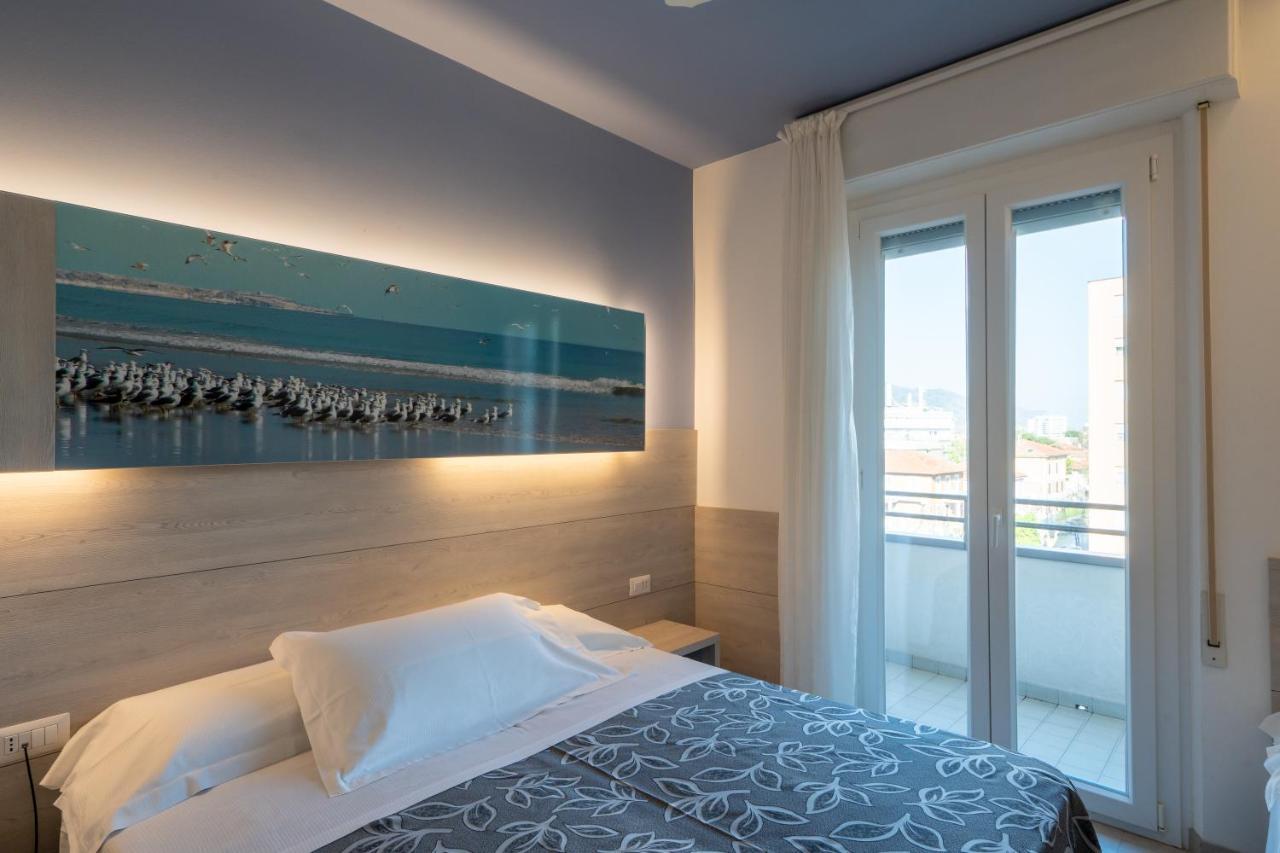 Clipper Hotell Pesaro Eksteriør bilde